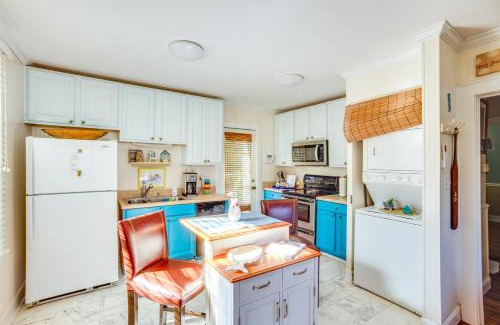 Mossy Oaks Casa | 5 Mi to Downtown Beaufort Pet-Friendly Cottage!