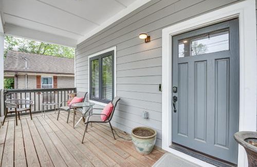 Sylvan Hills Casa | 5 Mi to Dtwn ATL Home with Office and Large Backyard!