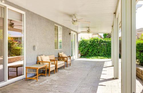 Modesto Casa | 5 Mi to Dtwn Modesto Family Home with Patio!