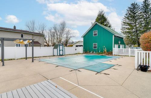 Mexico Casa | 5 Mi to Lake Ontario Mexico Home with Seasonal Pool