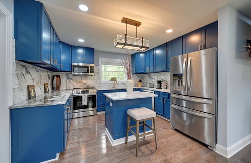 Midway Casa | 5 Mi to Lake Thom-A-Lex: Pet-Friendly Retreat