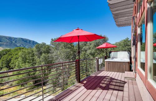 Wolf Creek Casa | 5 Mi to Powder Mtn Tuscan Mountain Retreat