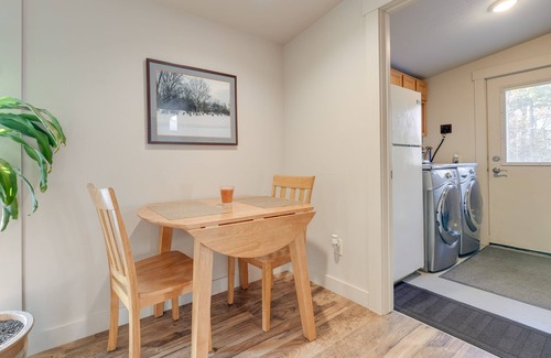 White Pigeon Apartamento | 5 Mi to St Joseph River: Apartment w/ Fire Pit!