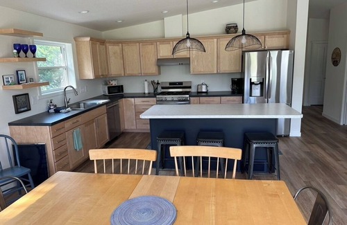 Jacksonport Casa | 5 minute walk to sand beach & restaurants, sleeps 8, 1.5 acres, in Jacksonport