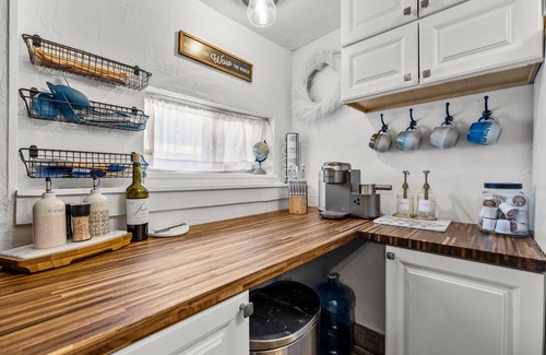 Southside Casa | 5 minute walking to downtown, NAU, coffee shops, shopping, parks and more!