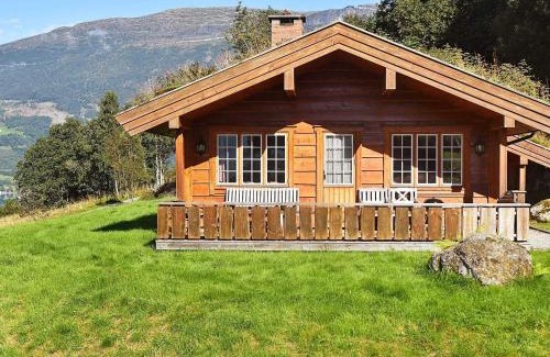 Olden Casa | 5 person holiday home in olden
