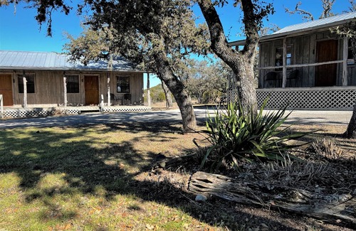 Bandera Cabina | 5 Red Oak, at CRC Ranch Retreat