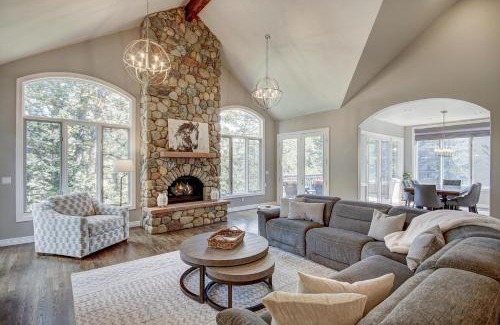 Keystone Casa | 5 Ski Resorts within 16 Miles - Salt Water Hot Tub