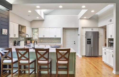 Berkeley Springs Casa | 🌟5 STAR Mountain Lodge💗Unmatched Hospitality🌷Close to town🎲GAME room