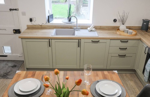 Llandwrog Cabaña | 5 The Crescent