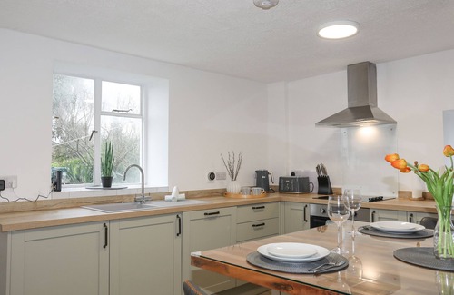 Llandwrog Cabaña | 5 The Crescent