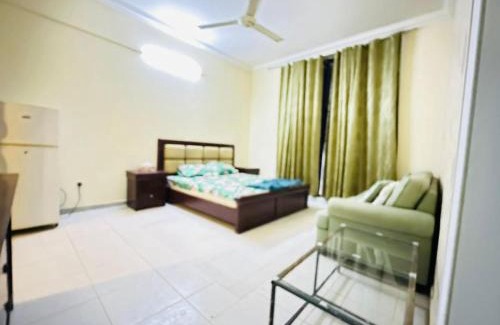 Madinat Zayed Casa | 5 Villa