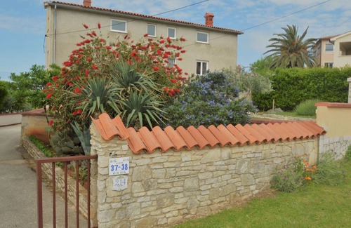 Liznjan Otro | 50 m² Alojamiento ∙ 2 habitaciones ∙ 4 huéspedes