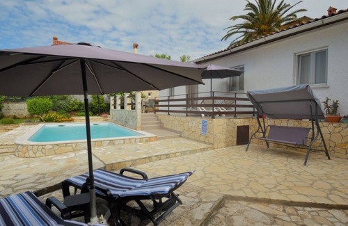 Liznjan Otro | 50 m² Alojamiento ∙ 2 habitaciones ∙ 4 huéspedes