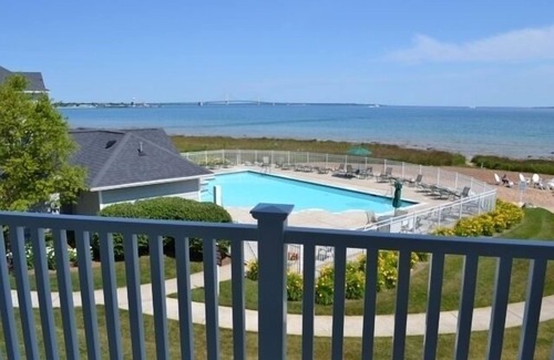 Mackinaw City Condominio | 20550 Pristine Shores of lake Huron Condo de 3 habitaciones