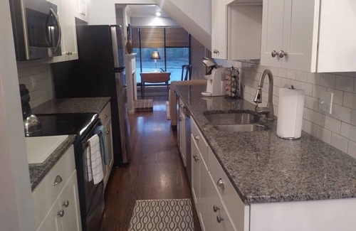 Portsmouth Casa | Vistas al mar, de 2 niveles en la ciudad-PH