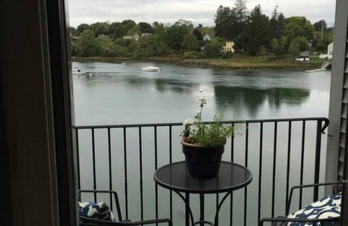 Portsmouth Casa | Vistas al mar, de 2 niveles en la ciudad-PH