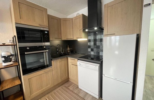 Le Super-Sauze Apartamento | 50m from ski slopes, floor -1, view valley, tv, ski locker, 30m², Sauze - Super Sauze