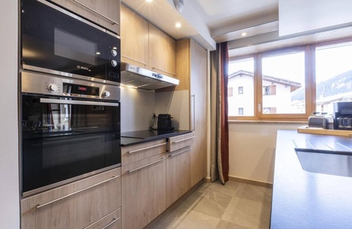 Lanslevillard Apartamento | A 50m de las pistas de esquí, fitness, piscina, sauna, hammam, balcón, chimenea o estufa a leña, tv