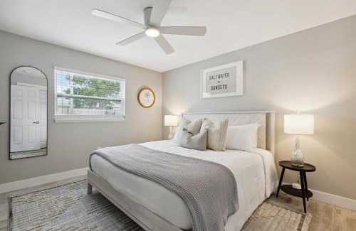 Indian Harbour Beach Casa | 520 Escambia St