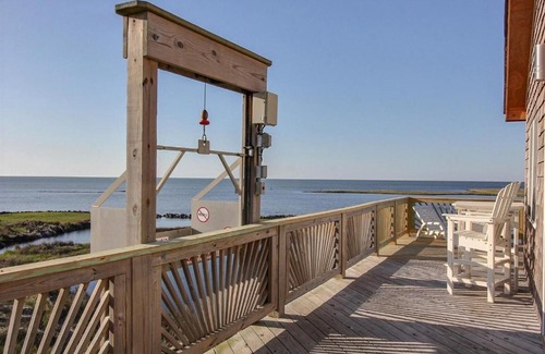 Frisco Casa | 54428 NC 12 Hwy House