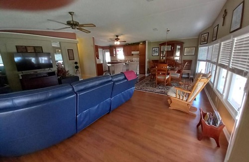 Horizon Village Casa | 55+Community 2 Bedroom with many amenities.