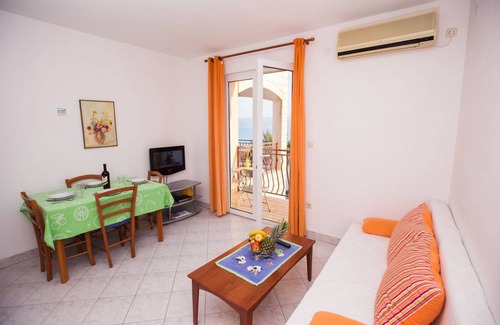 Jesenice Apartamento | 55 m² Apartamento ∙ 1 habitación ∙ 4 huéspedes