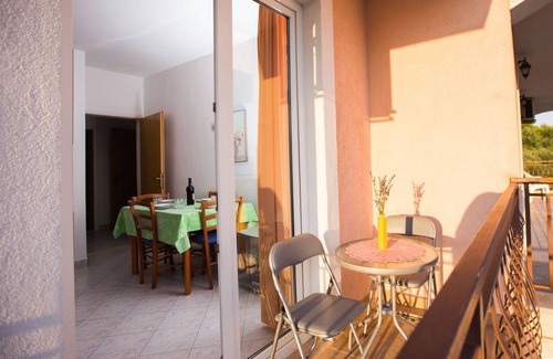 Jesenice Apartamento | 55 m² Apartamento ∙ 1 habitación ∙ 4 huéspedes