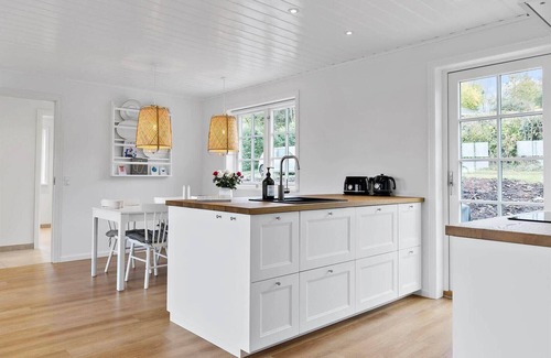 Bolshavn Casa | 5565 Svaneke - Sommervej 2 A
