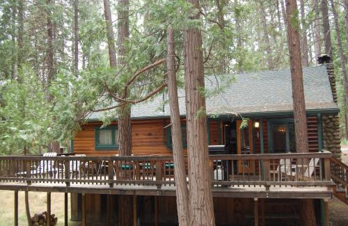 North Wawona Casa | 59 Hansen Cabin