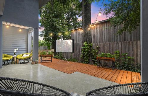 Orlando Villa | 5Bd 4Bath villa, amazing outdoor space, pet friendly