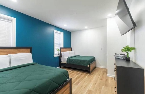 Newbold Casa | 5Bdrm Lush Luxury Living -SP Near Center City