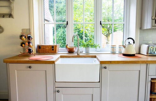 Battle Casa | 5BR-10Guests-Fireplace-HotTub-Pets ok - Parking