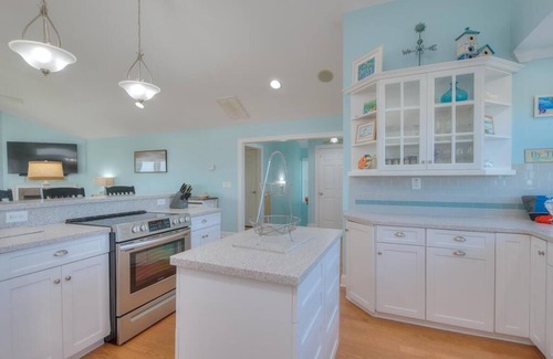 Caswell Beach Casa | 5BR/4.5BA Home - Oceanfront, Pool, Elevator, Ocean/ICW Views, Sleeps 10