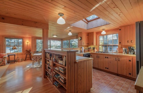 Southwest Harbor Casa | 5BR Classic Maine Large House [Indian Lot Cottage]