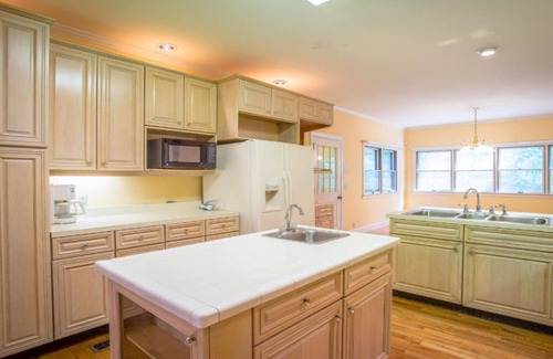 Lookout Mountain Casa | 5 BR Large ~ 22ppl ~ 5 millas Rock City -10 millas Centro, XL TUB CALIENTE Cubierta de 900 pies cuadrados