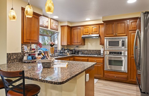 Corona Casa | 5BR w/Heated Pool & SPA ｜Mini Golf｜Kids Playhouse｜Monthly rental only