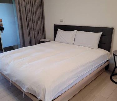 Toucheng Apartamento | 6-9 J House 溫泉湯旅