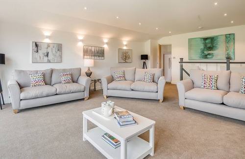Little Cowarne Cabaña | 6 bedroom accommodation in Docklow