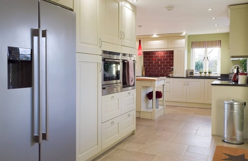 Eglwyswrw Cabaña | Alojamiento de 6 habitaciones en Eglwyswrw, near Cardigan