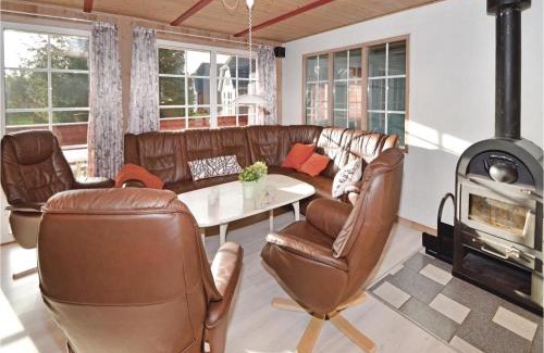 Blavand Strand Casa | 6 Bedroom Beautiful Home In Blåvand