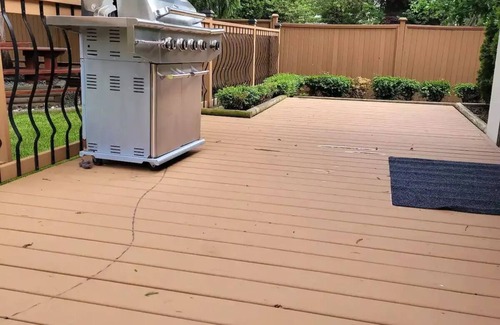 Abbotsford Casa | 6 Bedroom Historic DowntownOasis