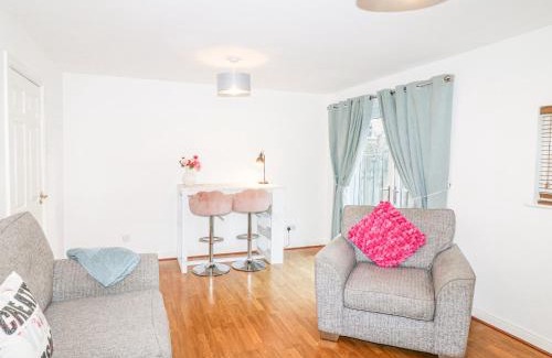 Bamford Casa | 6 Fidlers Close