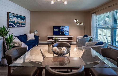 Ocoee Casa | ★6 guest ★ 4 beds ★2 baths ★ jacuzzi