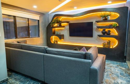 Zona Rosa Apartamento | 6 Habitaciones con un Jacuzzi Privado