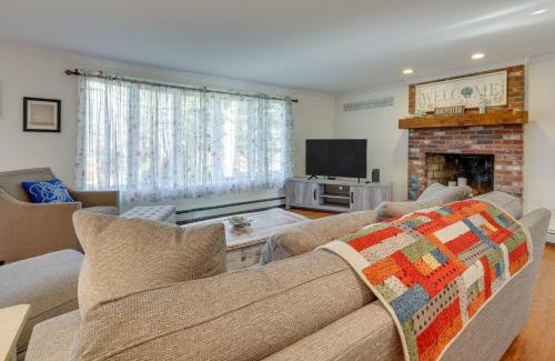 Brewster Casa | 6 Mi to Beach Home with Deck in Brewster!