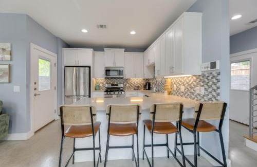 St. John - Coronado Hills Casa | 6 Mi to Dtwn Austin Escape with Private Yard