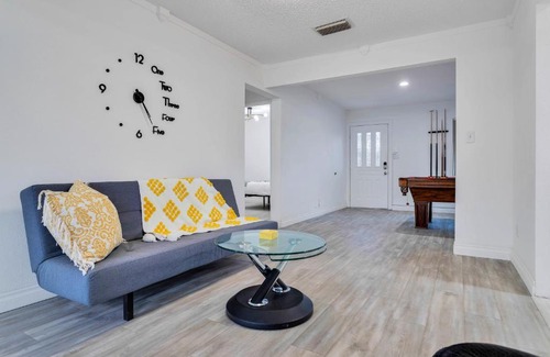 Twentynine Palms Casa | 6 Mi to Joshua Tree Home with Outdoor Oasis and View!
