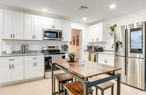 Laveen Village Casa | 6 Mi to Outdoor Rec Pet-Friendly Phoenix Casita!