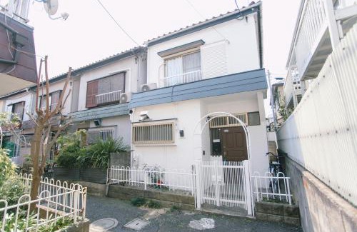 Ichikawa Apartamento | 6 minutes walk from Ichikawa Station Single-family house with 3 bedrooms and 1 living room Rich living facilities around